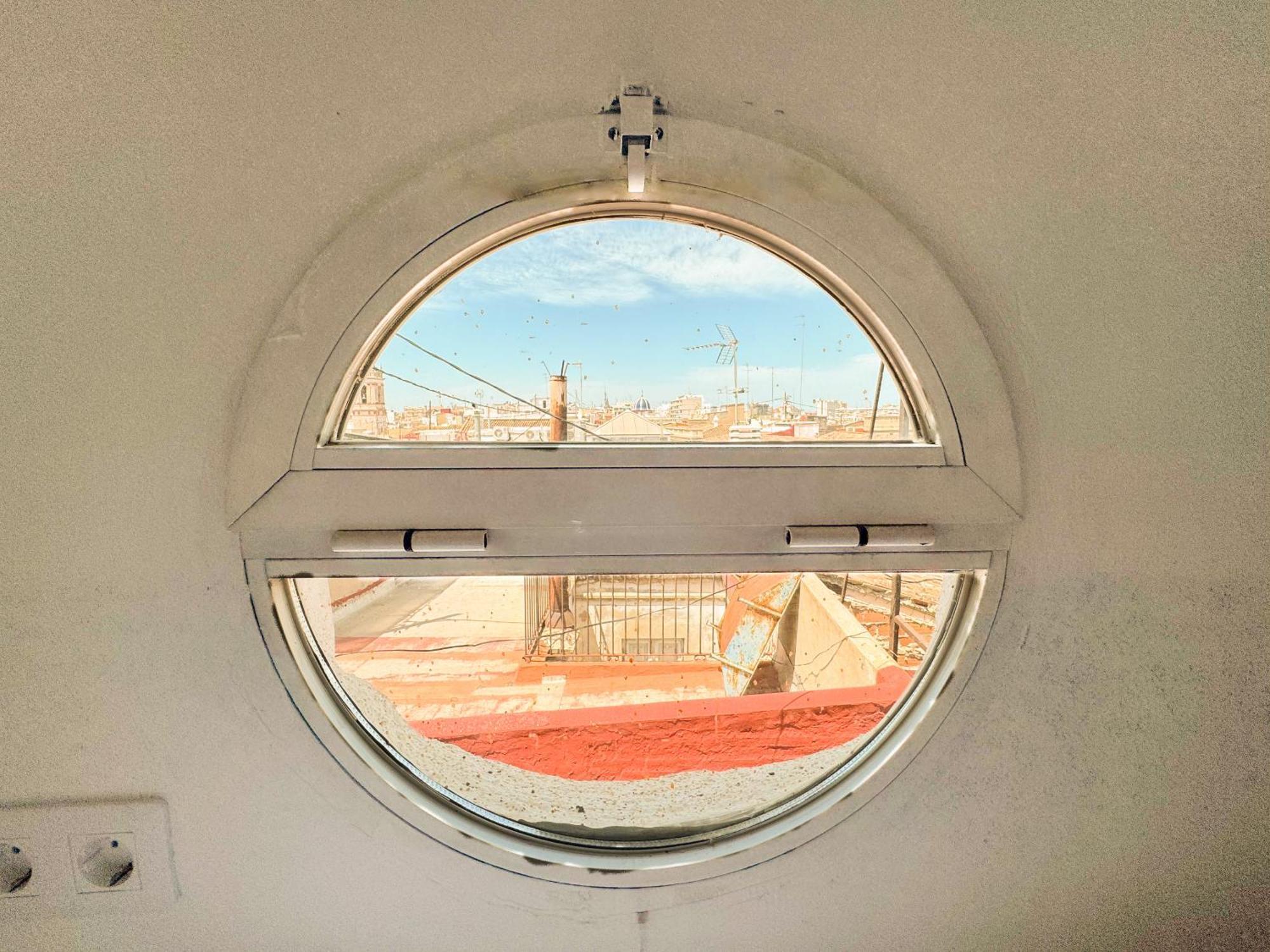 Apartment Atico Con Terraza Cerca De La Plaza De La Virgen